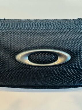 Oakley Zipper Sunglass case & Sunglass pouch- Brand New